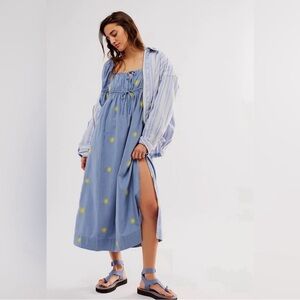 NWOT Free People Emory Embroidered Midi Dress
(It has pockets).